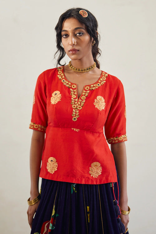Laal Syahi Makhmal Lehenga Set