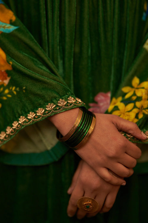 Makhmal Rani Bahar Kurta Set