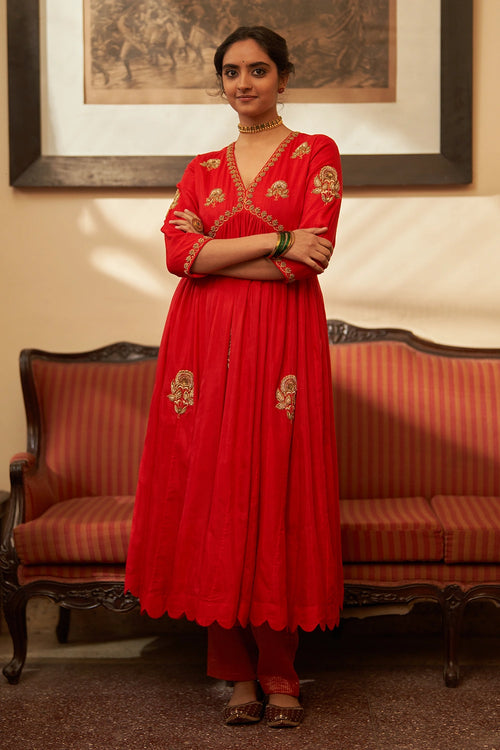 Surkh Laal Rani Zardosi Kurta Set