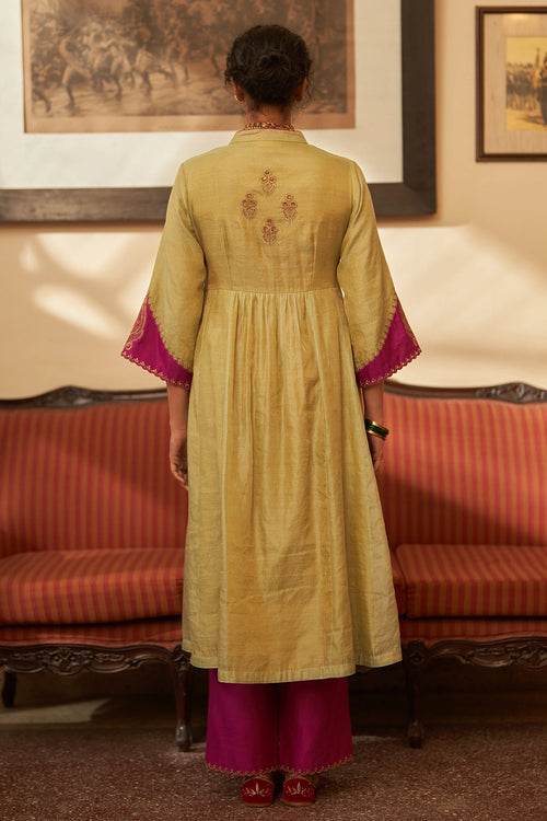 Pista Jamuni Rani Kurta Set