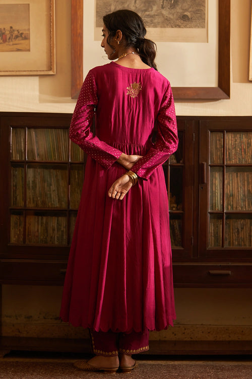 Sunari Dhaari Kurta Set