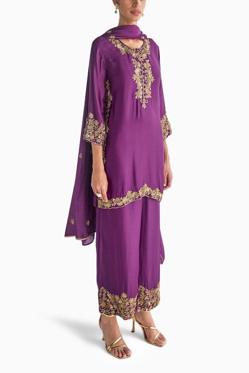 Embroidered Anti Fit Kurta Set