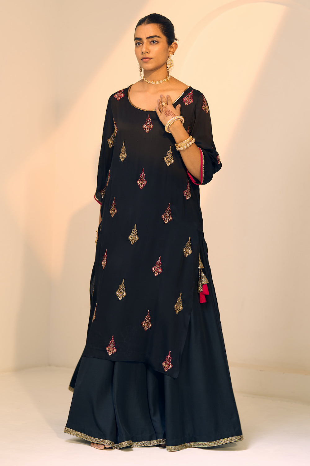 Black Chavi Kurta Set