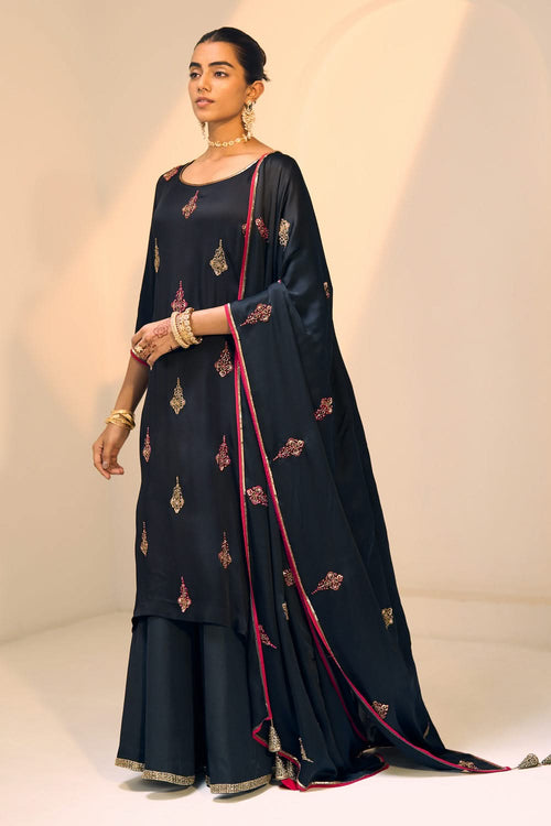 Black Chavi Dupatta