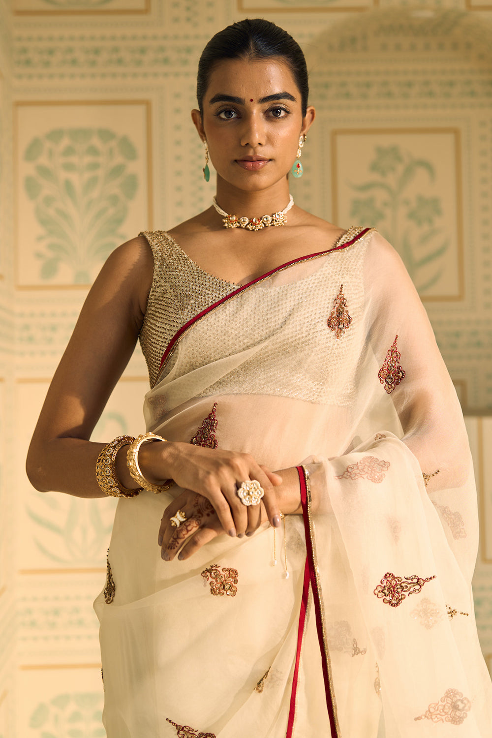 White Chavi Sari