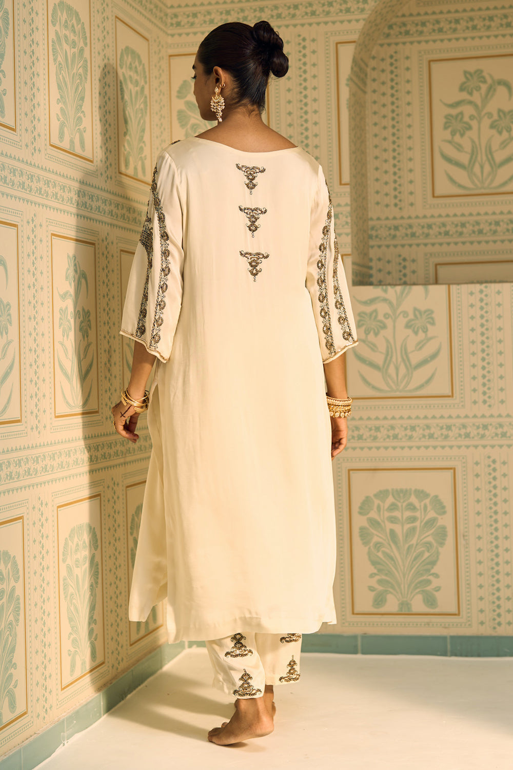 White Anya Kurta Set