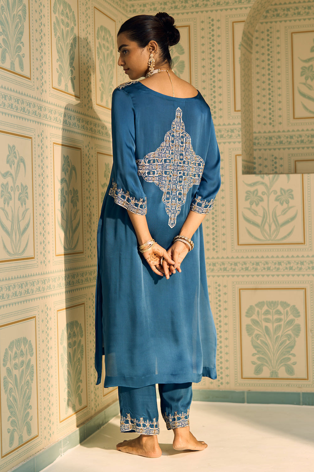 Blue Isha Kurta Set