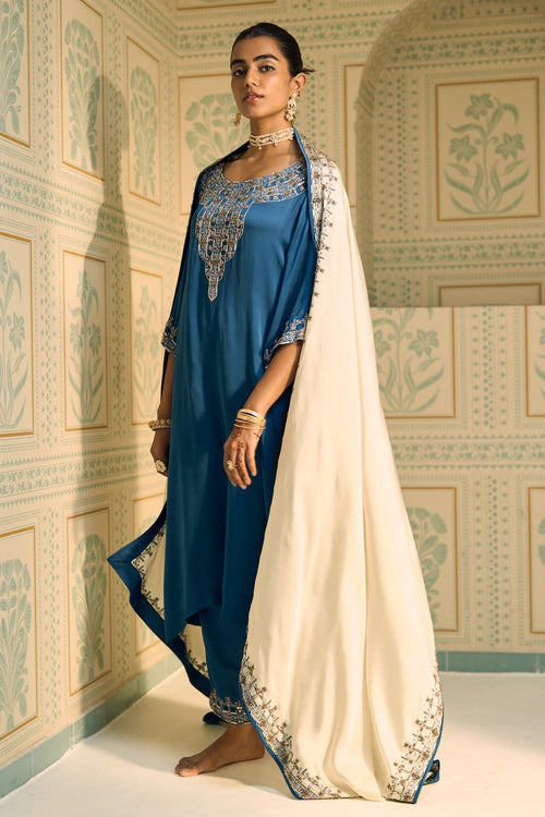 White Isha Dupatta
