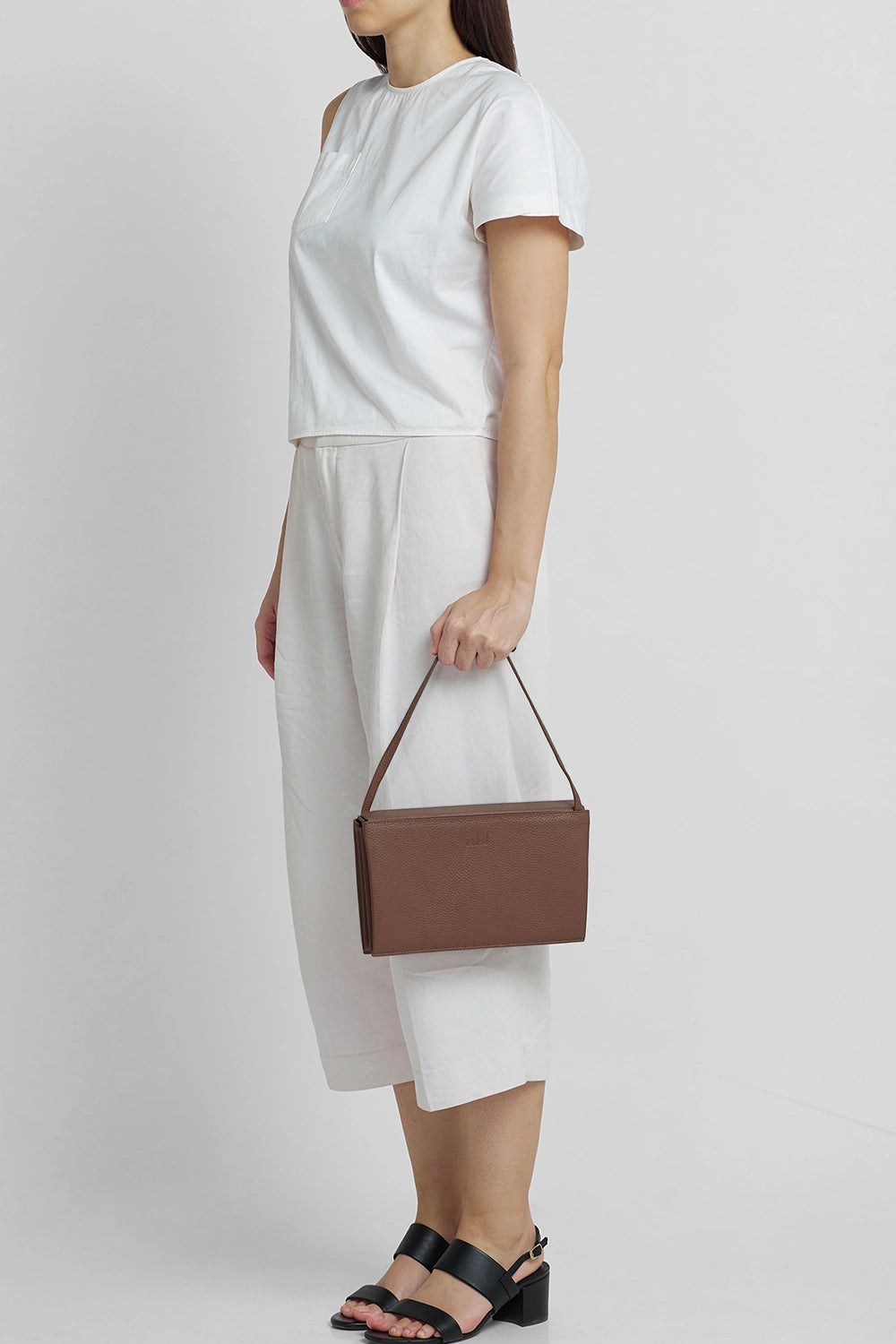 Frida Pebble Cacao Accordion Bag