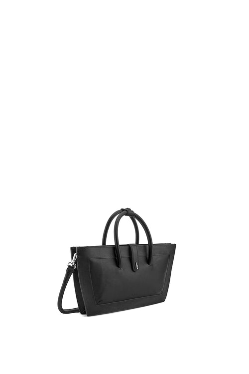 Frida Pebble Black Baguette Bag