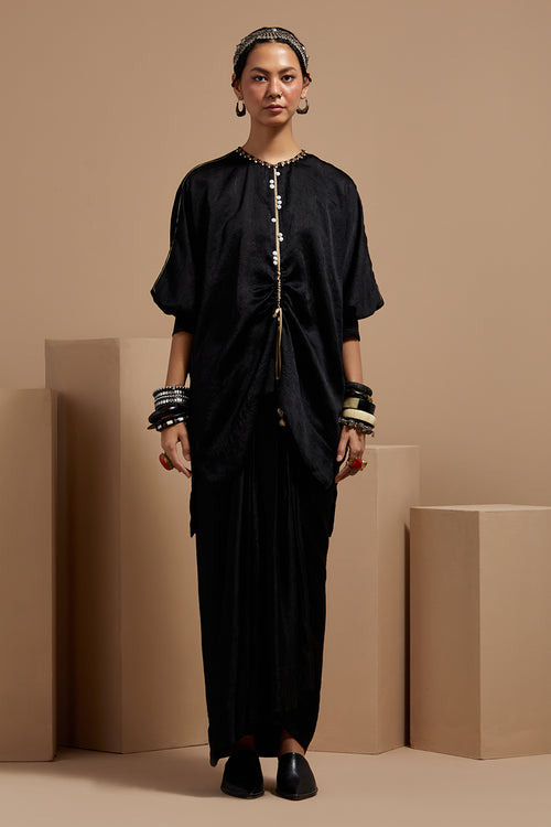 Surmai Kuru Trapeze Kurta With Drape Skirt
