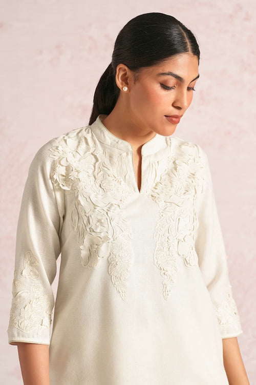 Floral Shadows Off White Kurta And Pant Set