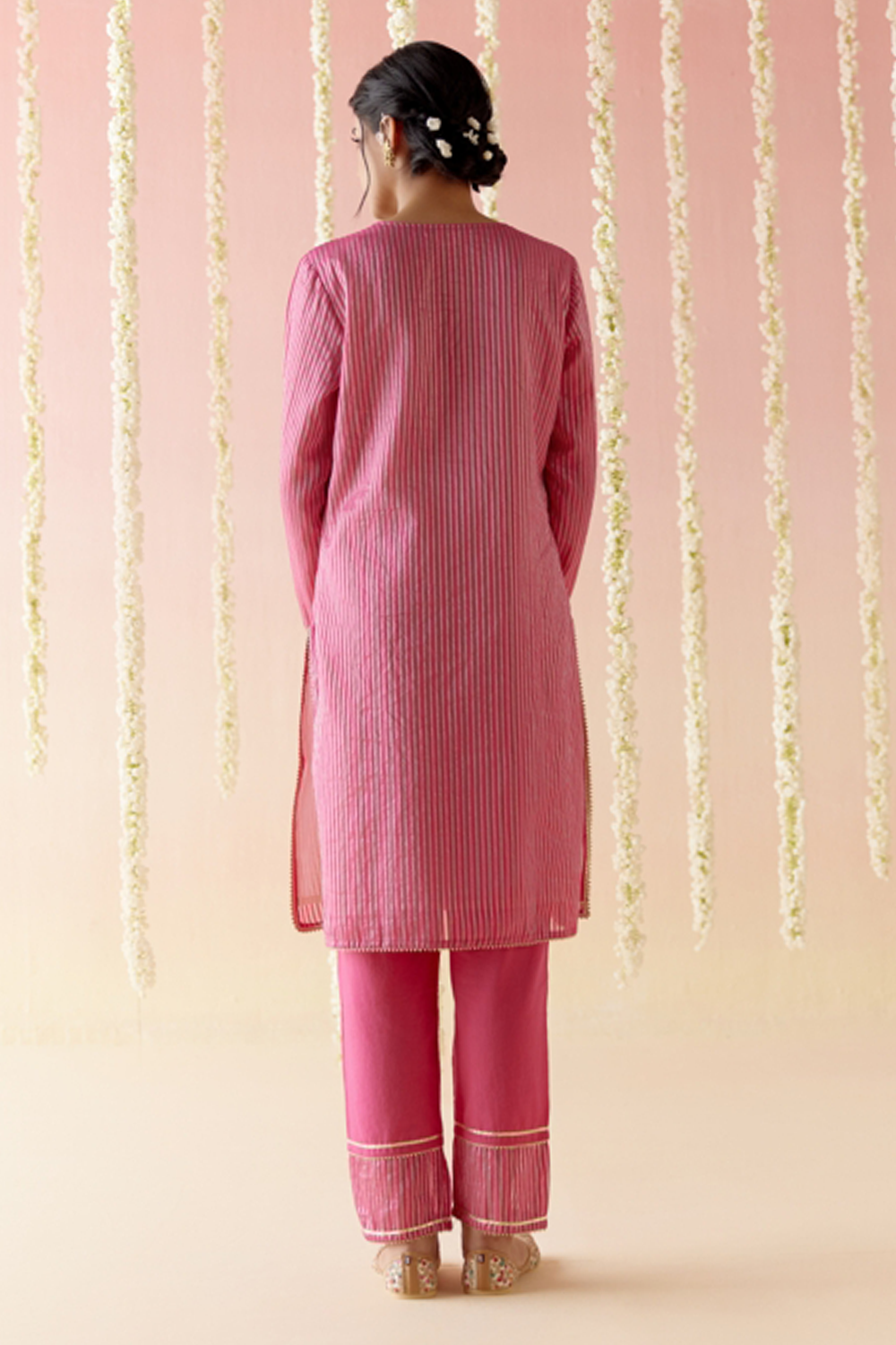 Fuchsia Rose Tissue Kurta with Narrow Pants