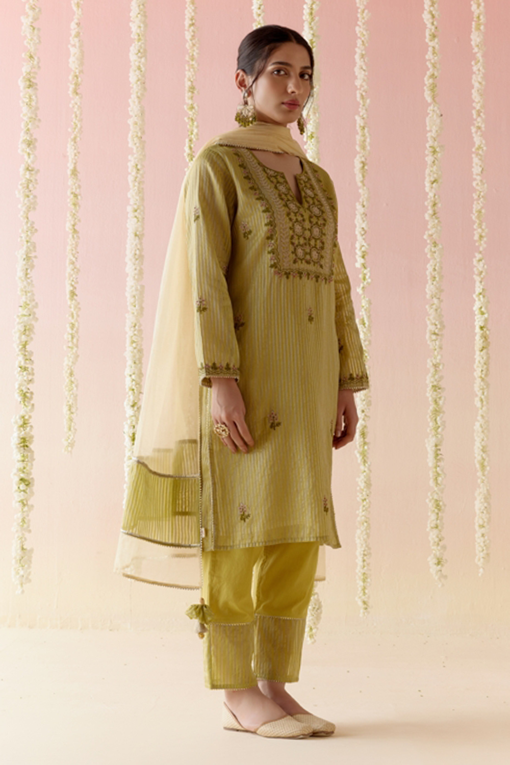 Orchid Green Kurta with Pants and Dupatta