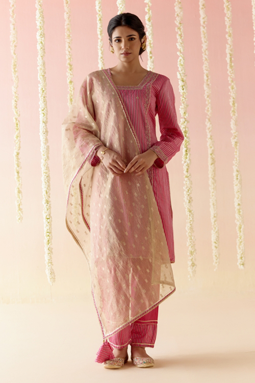 Fuchsia Rose Kurta with Pants and Dupatta