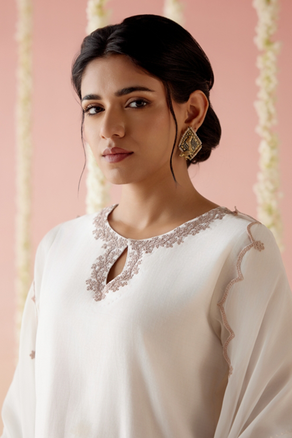 Rose White Embroidered Kurta with Pants and Dupatta