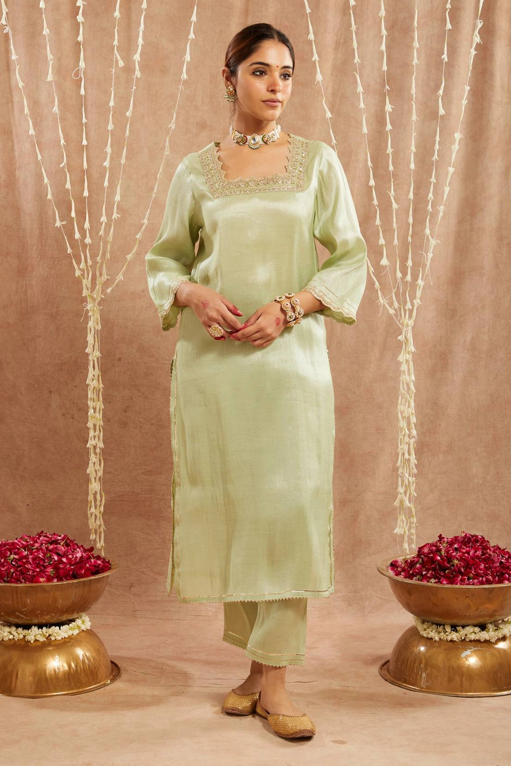 Minty Scallop Kurta With Pants