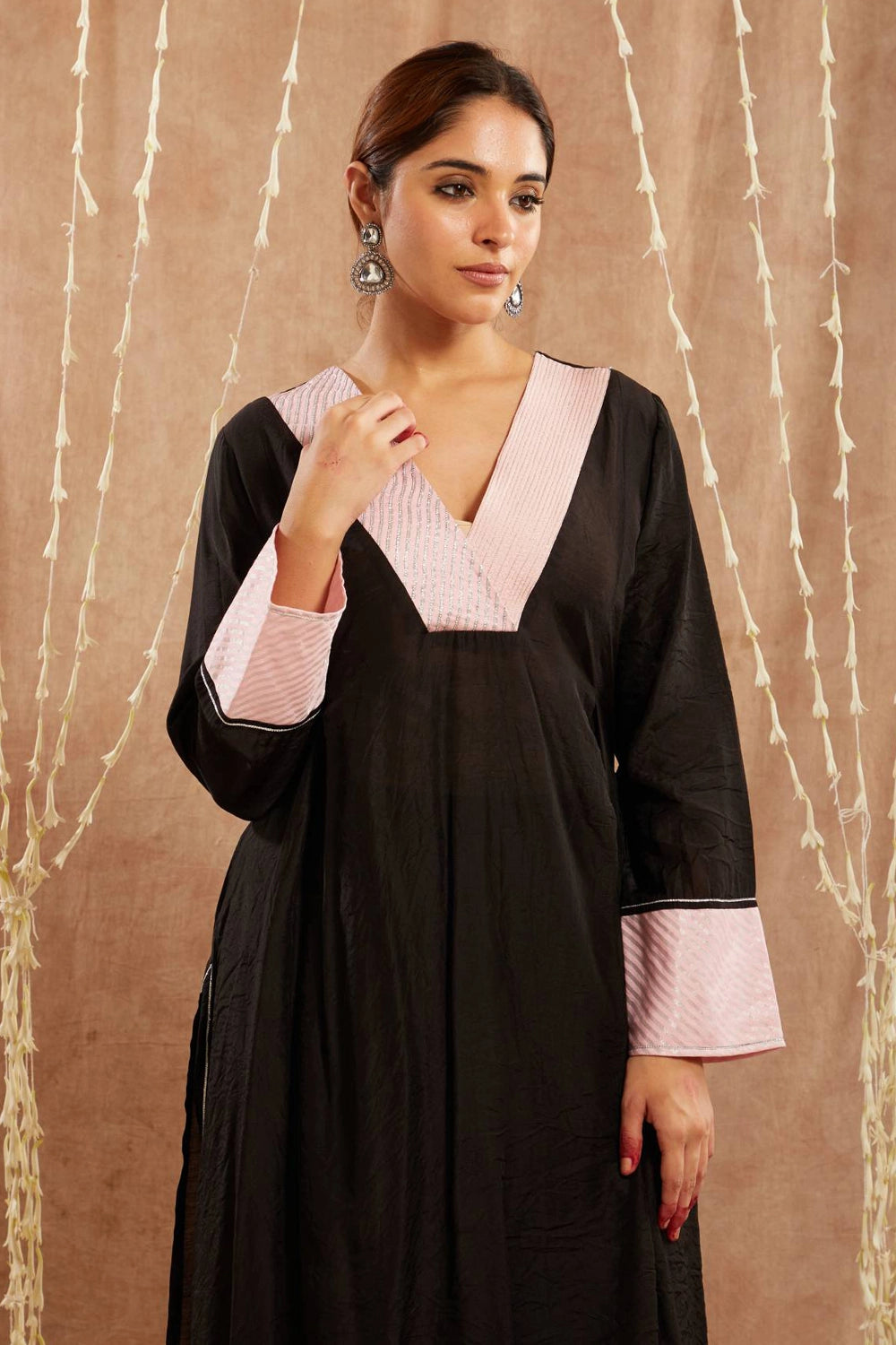 Black Chanderi Kurta With Pants