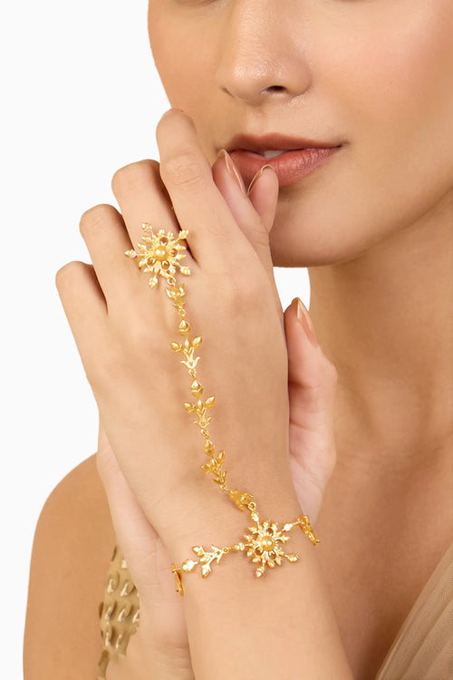 Gulabo Tulip Hand Harness
