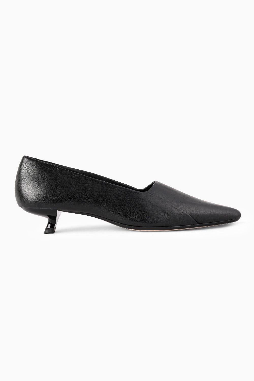 Grady Black Low-Cut Court Shoe