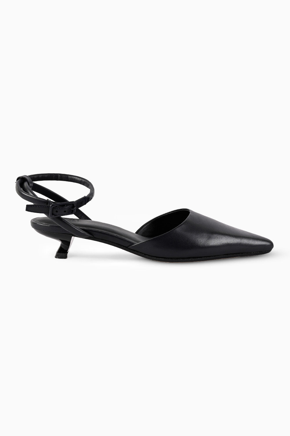 Greta Black Closed Toe Kitten Heels