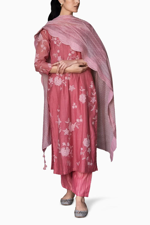 Hibiscus Thread Embroidered Kurta Set