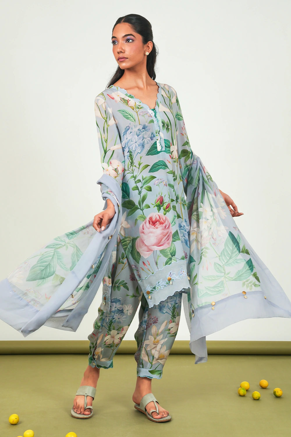 Holly Valley Kurta Set