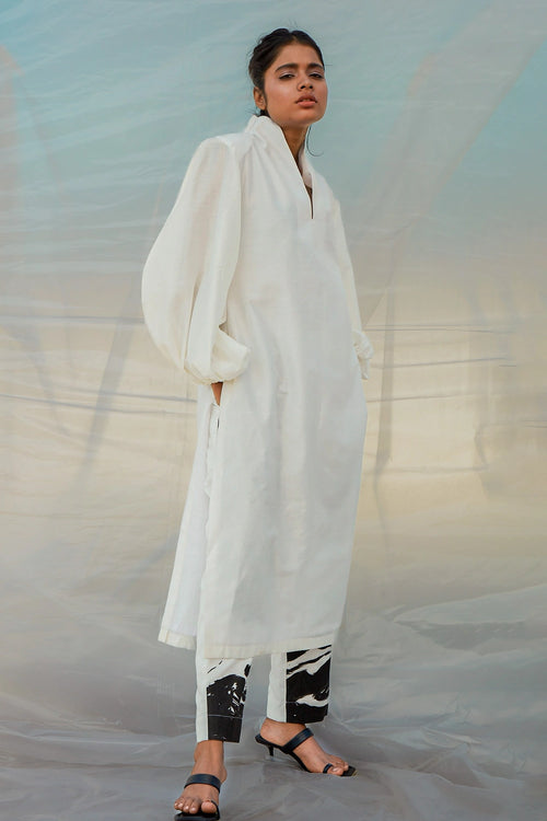 Mod Collar White Top