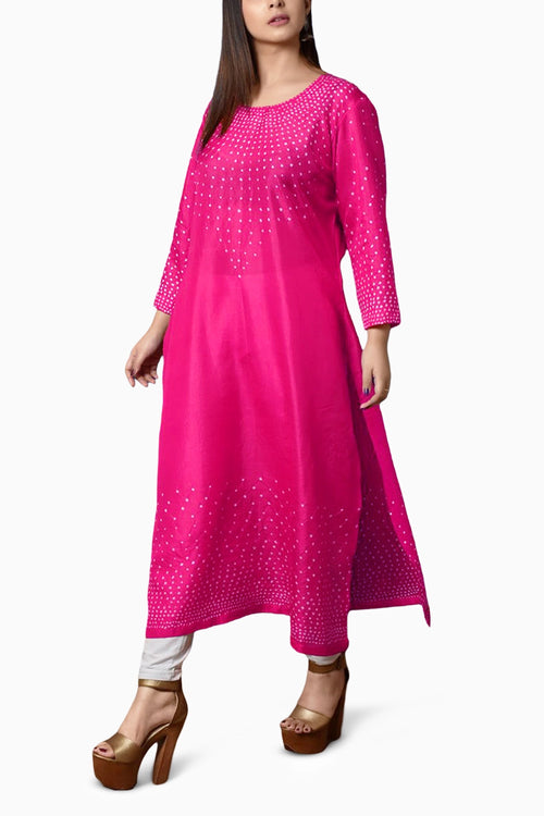 Rani Radial Bandhani Kurta