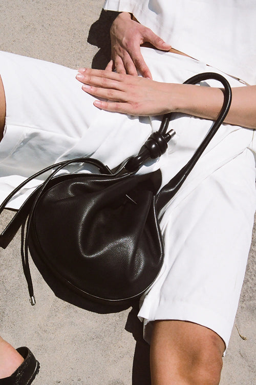 Ina Pebble Black Medium Bag