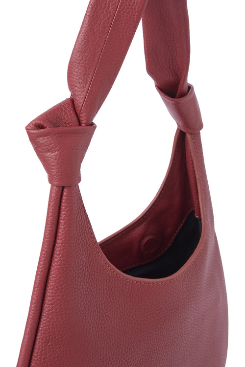 Ina N°2 Pebble Cherry Medium Potli