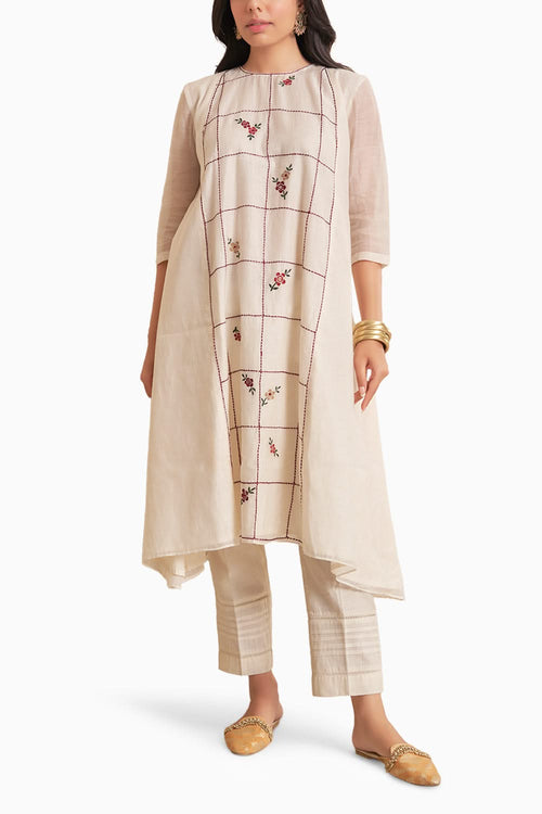 Ishani Ivory Kurta Set