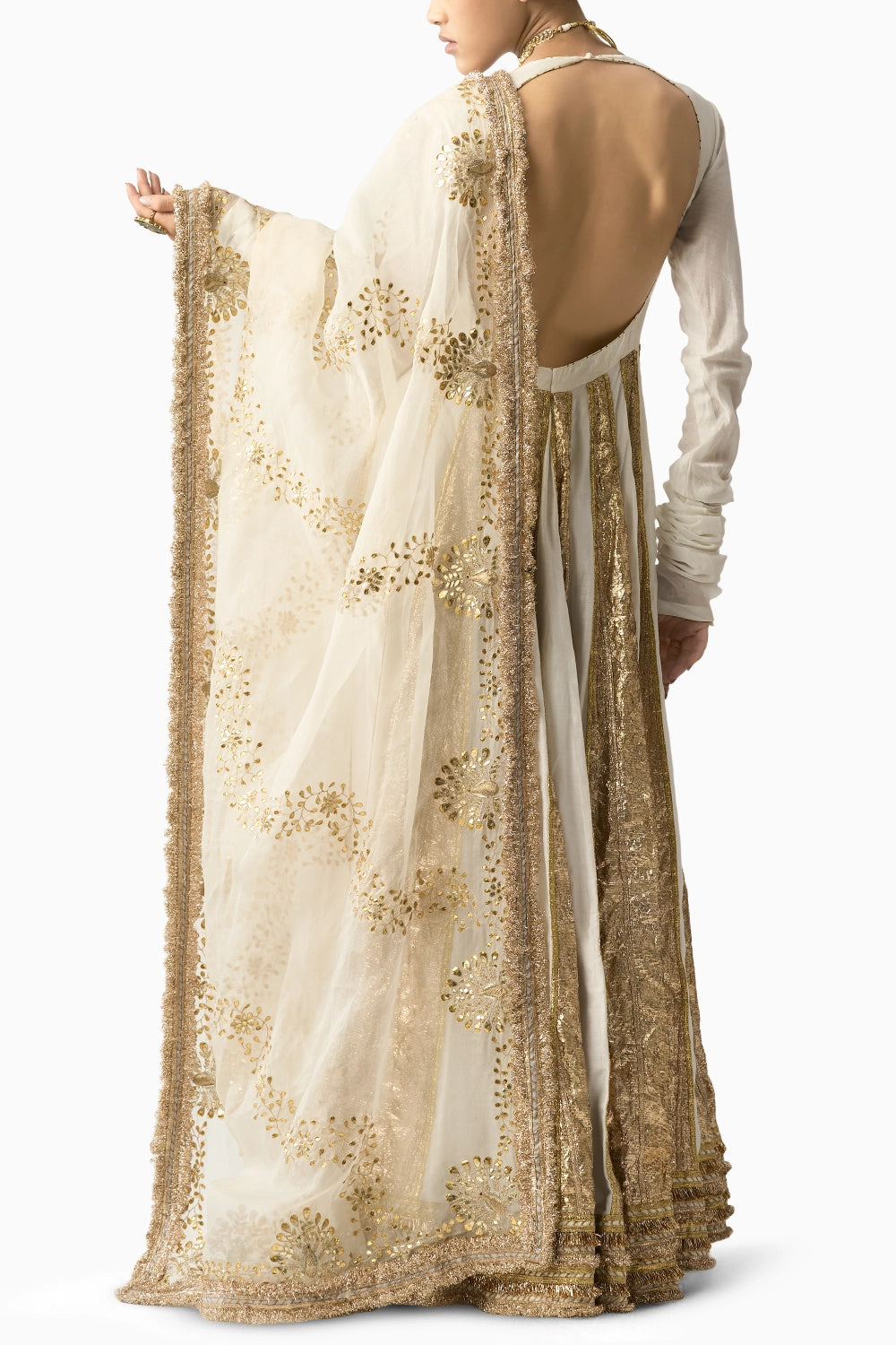 Aarohi Safed Lampi Anarkali Dupatta Set