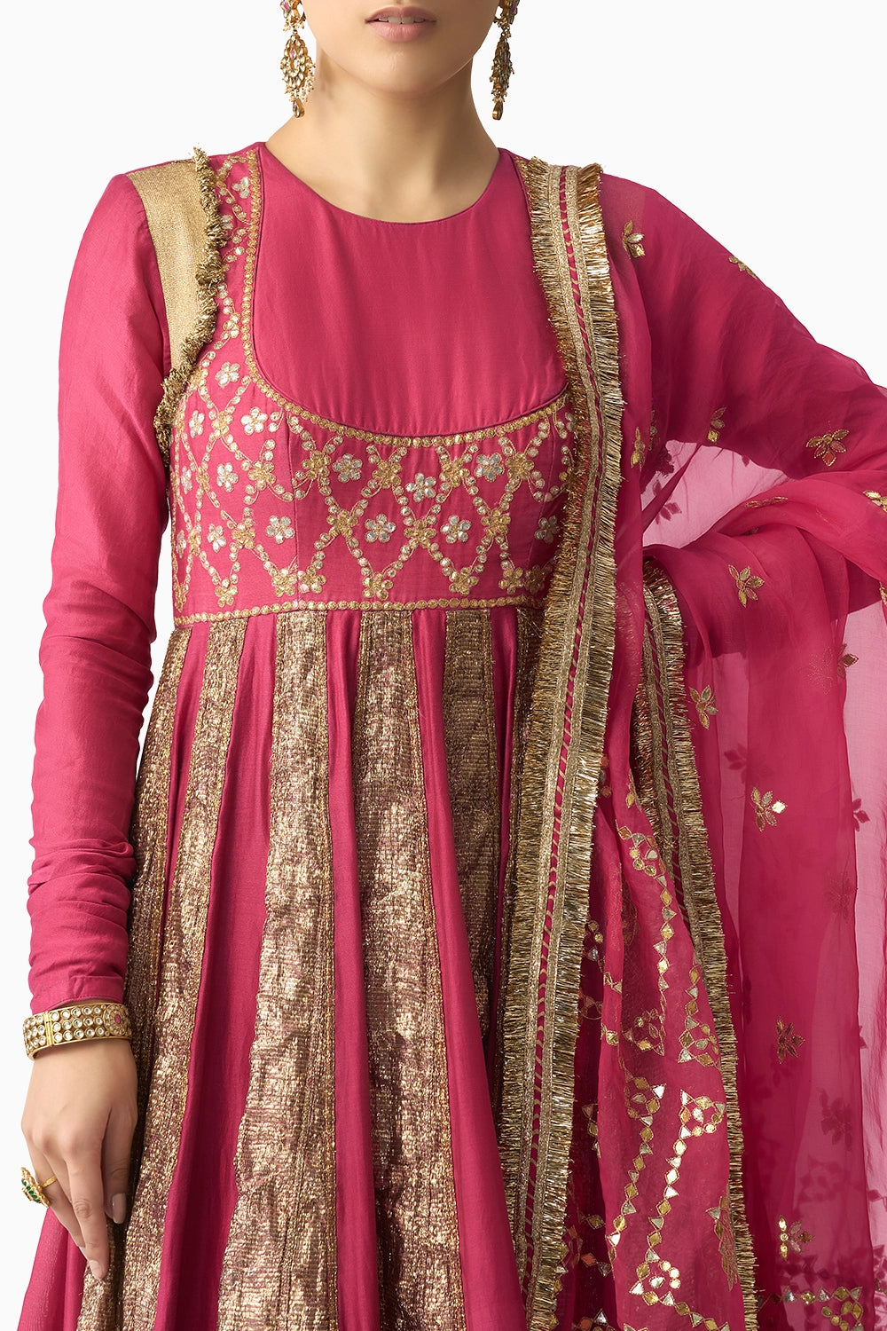 Aarohi Gulabi Lampi Anarkali Dupatta Set