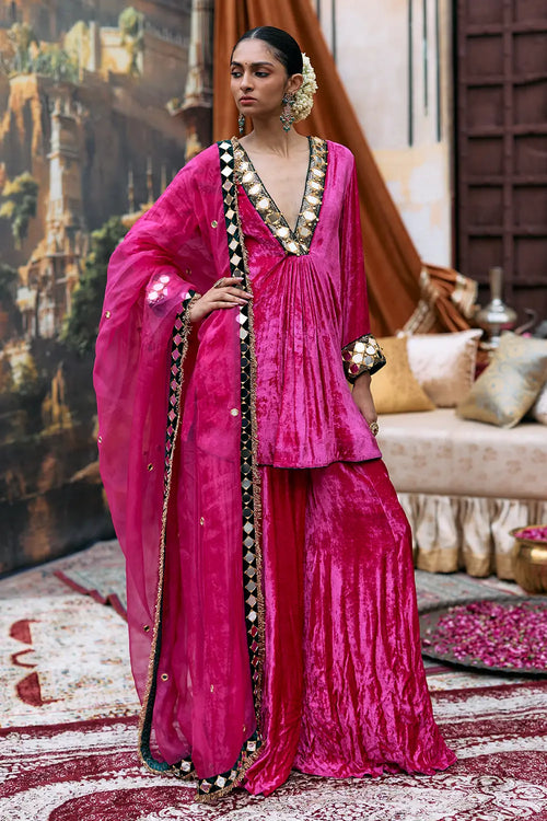 Gulaab Makhmal Khayal Suit