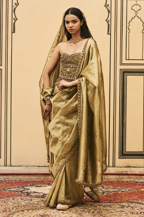 Pallavi Jadaau Corset Saree Set With Dupatta
