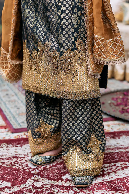 Samidha Suit
