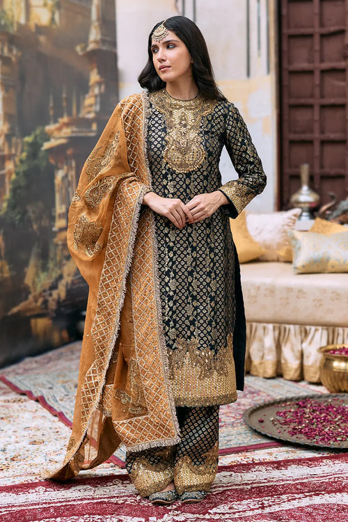 Samidha Suit