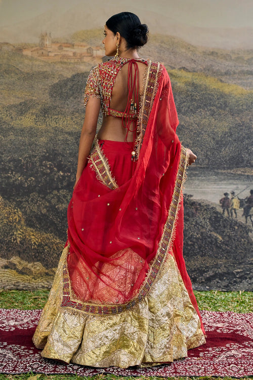 Lalima Jadau Lehenga Set