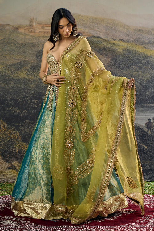 Myra Lehenga Set