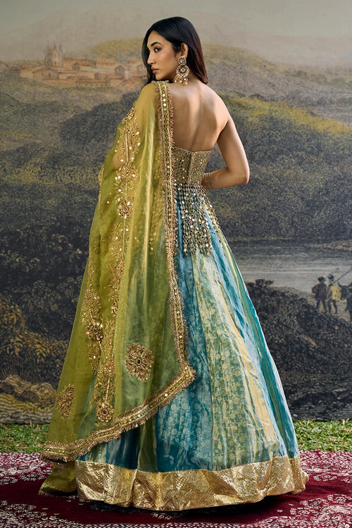 Myra Lehenga Set