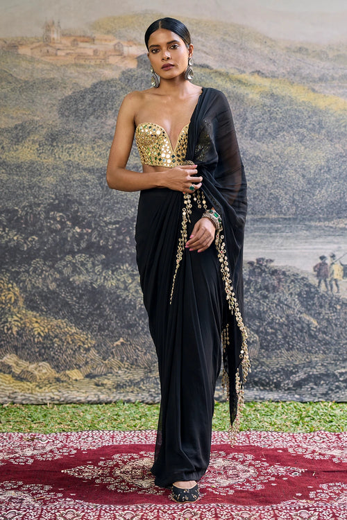 Shyama Mirror Pre-Draped Saree Set