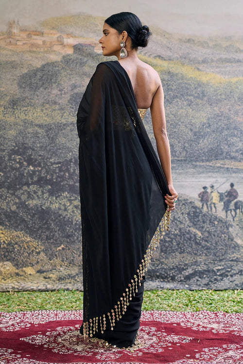 Shyama Mirror Pre-Draped Saree Set
