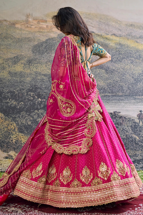 Aarunya Lehenga Set