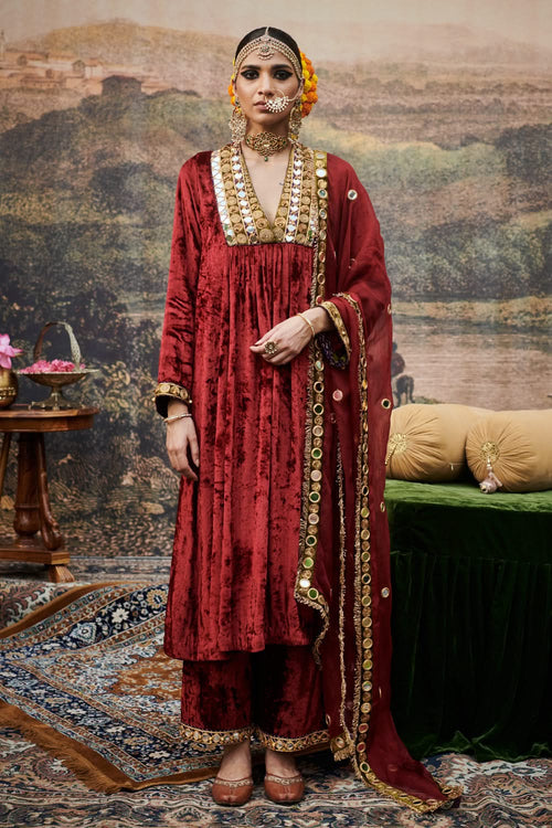 Surkh Shahi Suit