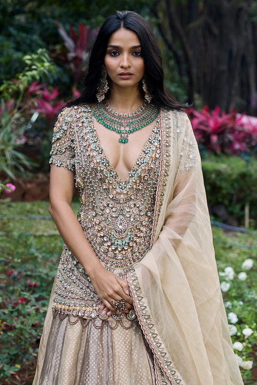 Noor-E-Zar Jadau Lehenga Set