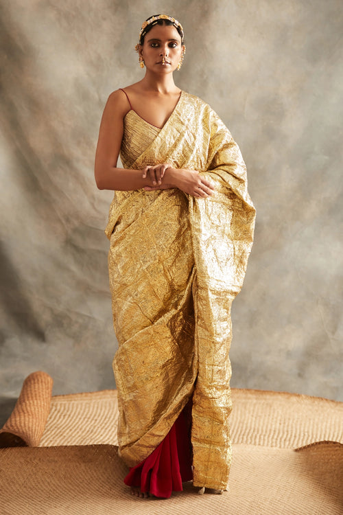 Naqush Saree Set