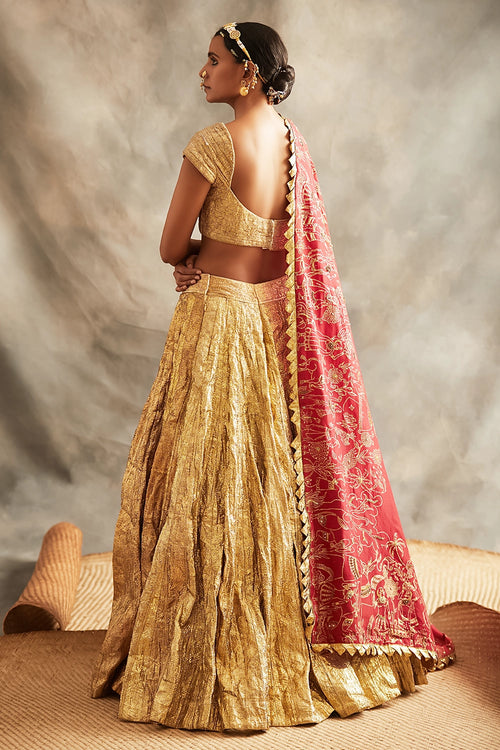Sona Lehenga Set