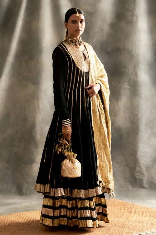 Sukoon Anarkali Set