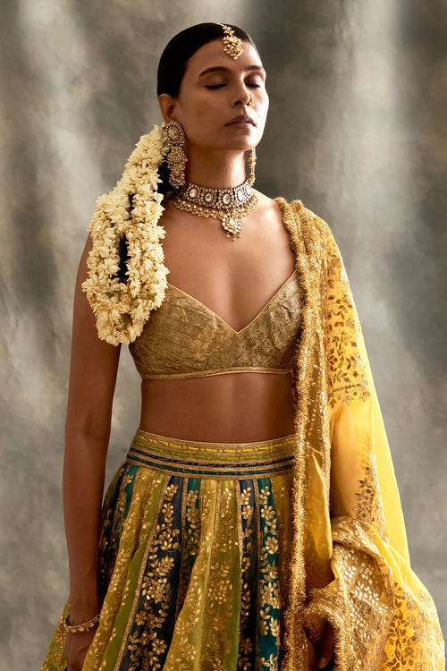 Qurbat Lehenga Set